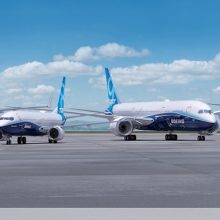 Boeing awards contracts for civil aviation programs